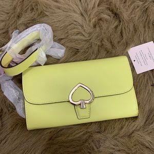 Authentic Kate Spade leather turnlock Crosb/wallet